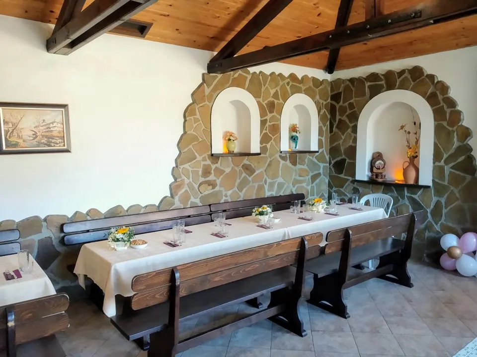 Vasilena Guest House tavern