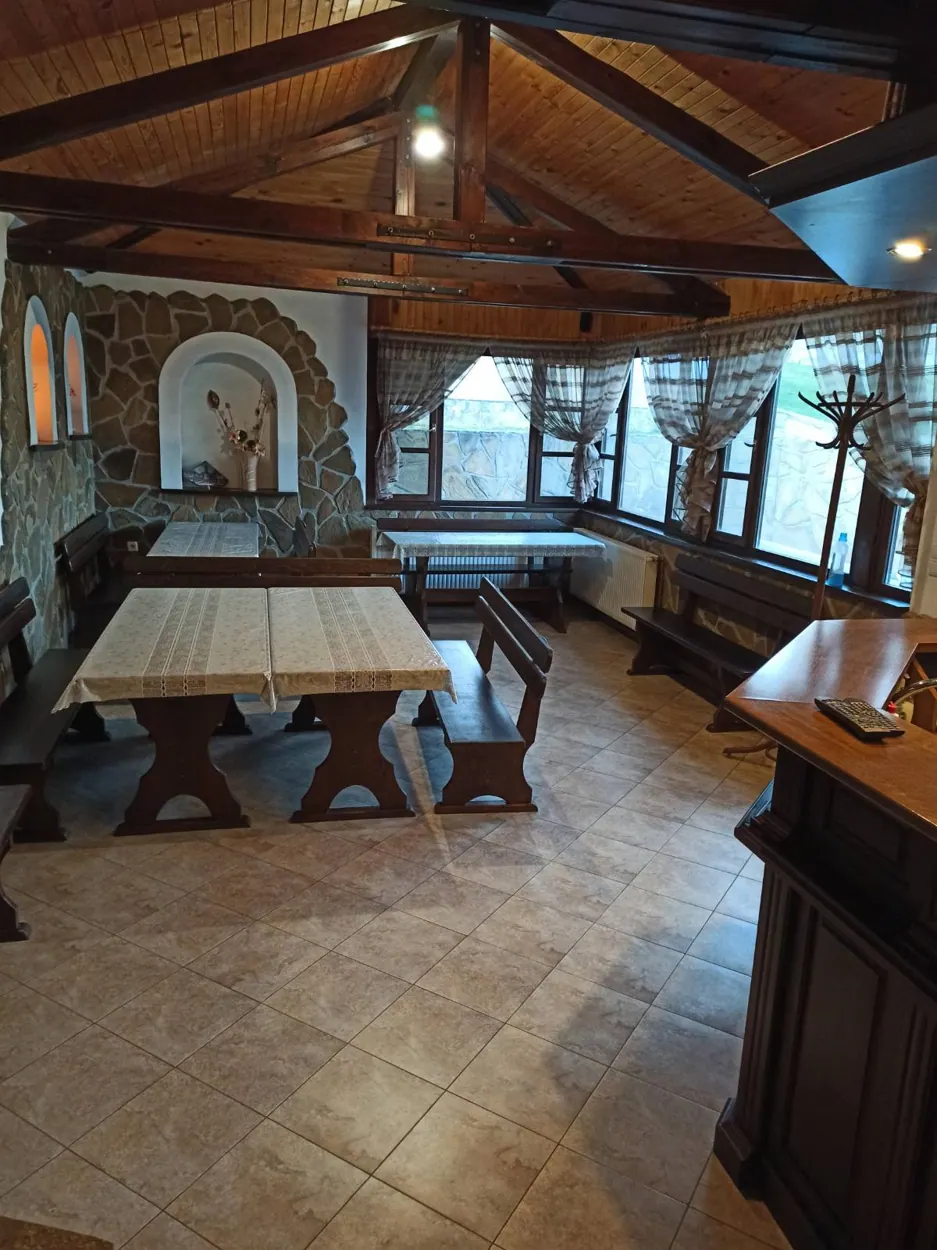 Vasilena Guest House tavern