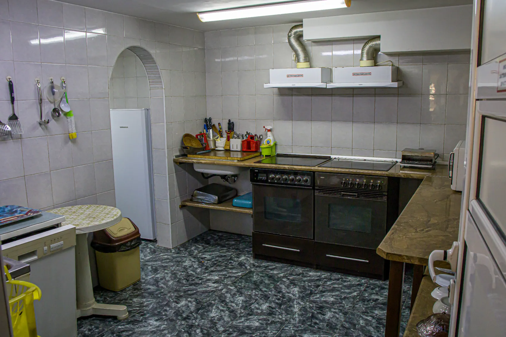 Vasilena Guest House tavern